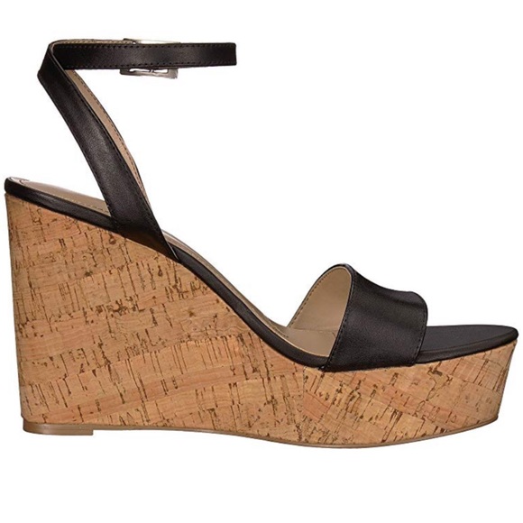 NEW Charles by Charles David™ wedge sandal - Picture 6 of 7
